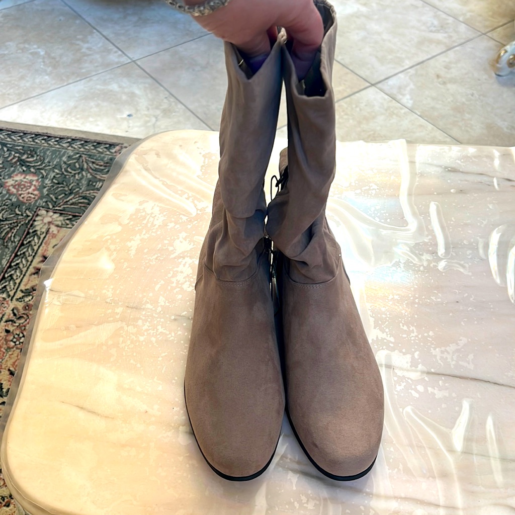 Brand New Boots Size 9